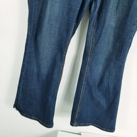 SOLD 💯 - Picture 6 of 11